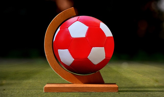 攻与中场的 攻与中场的